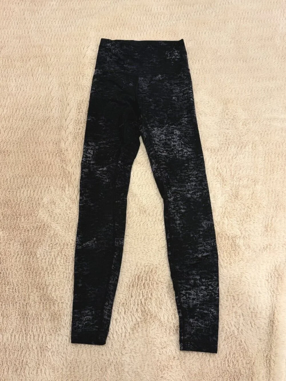 Lululemon Align High Rise Leggings Size 2 Incognito Camo Gray Black Athleisure